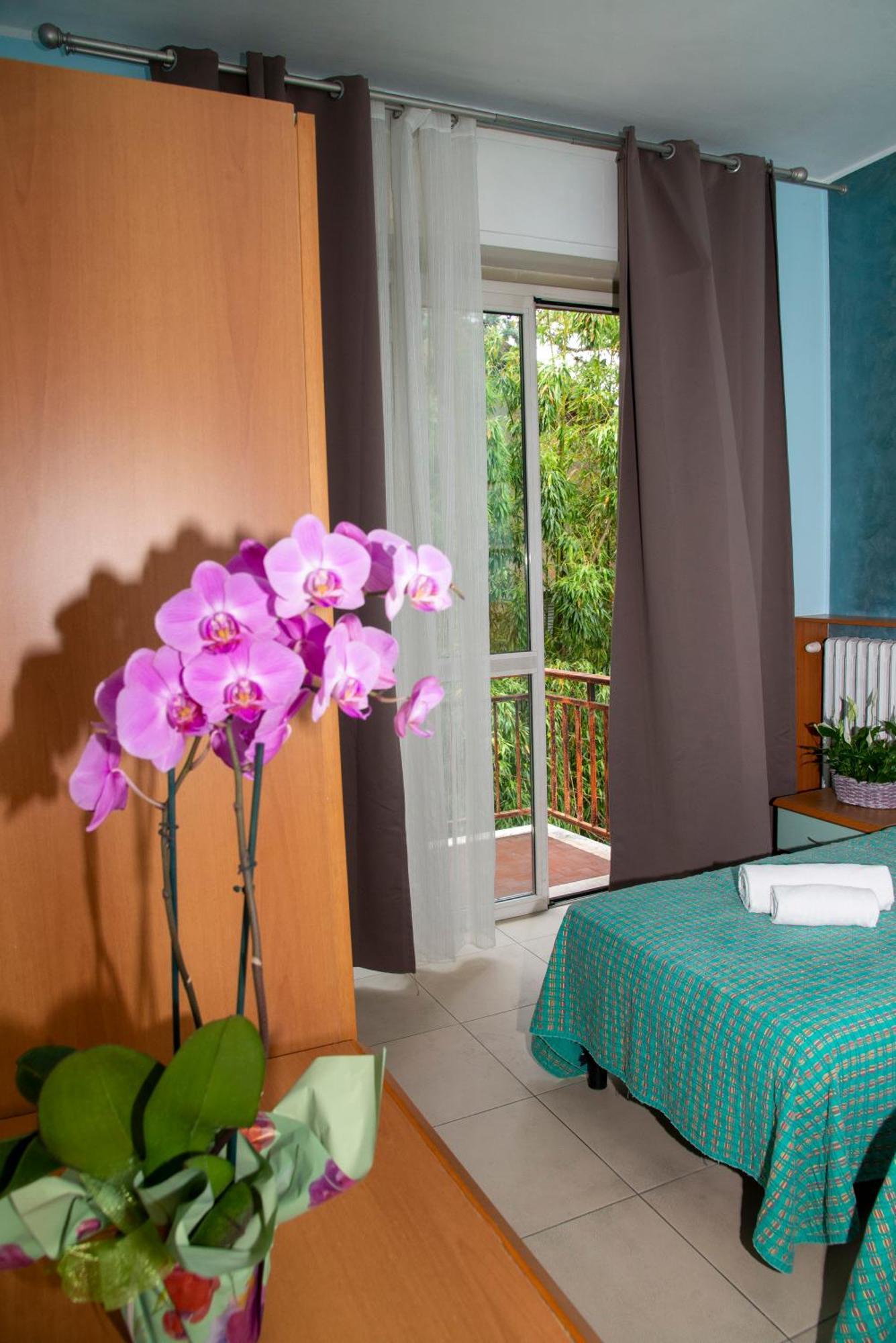 Hotel Victoria Varedo Ngoại thất bức ảnh