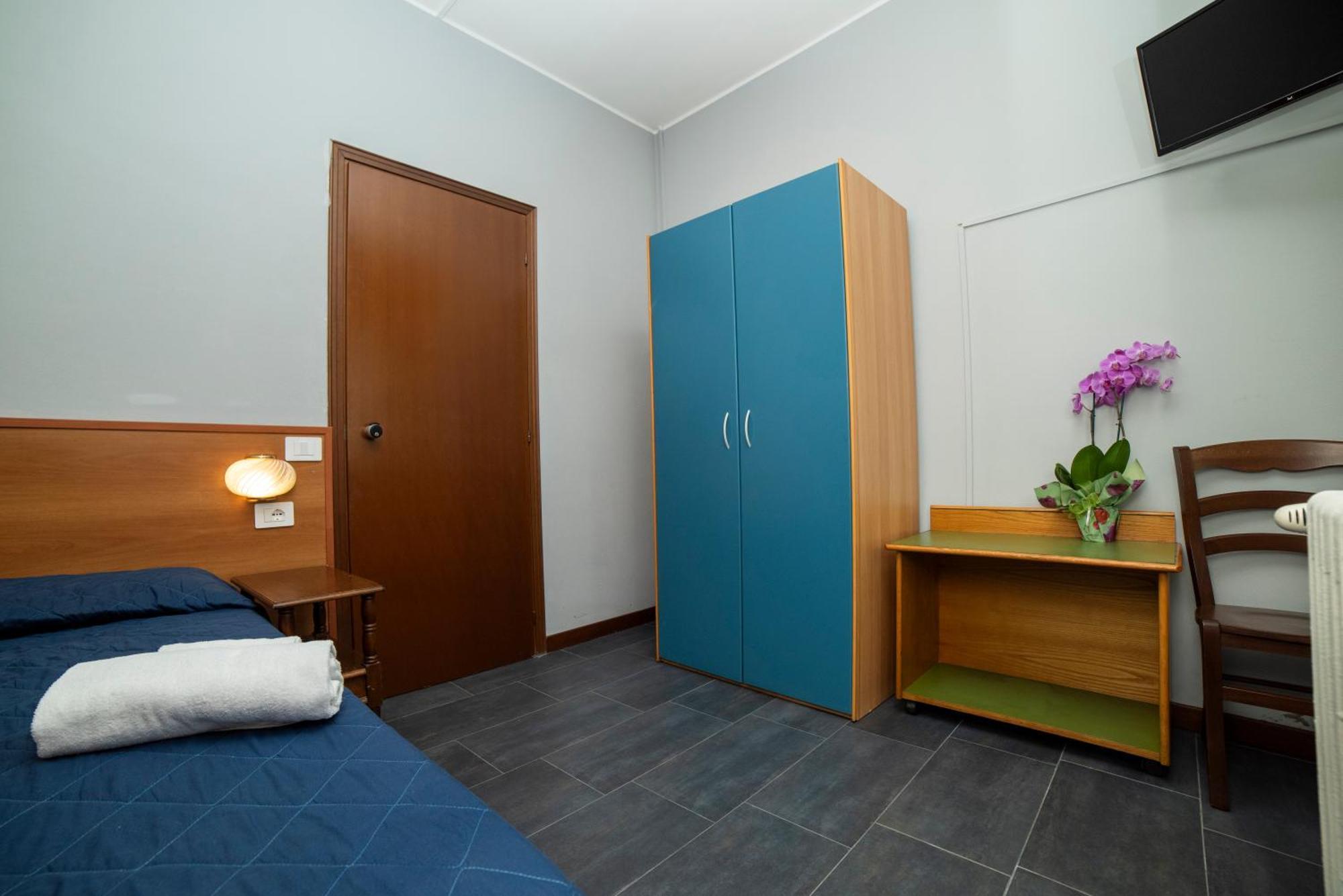 Hotel Victoria Varedo Ngoại thất bức ảnh