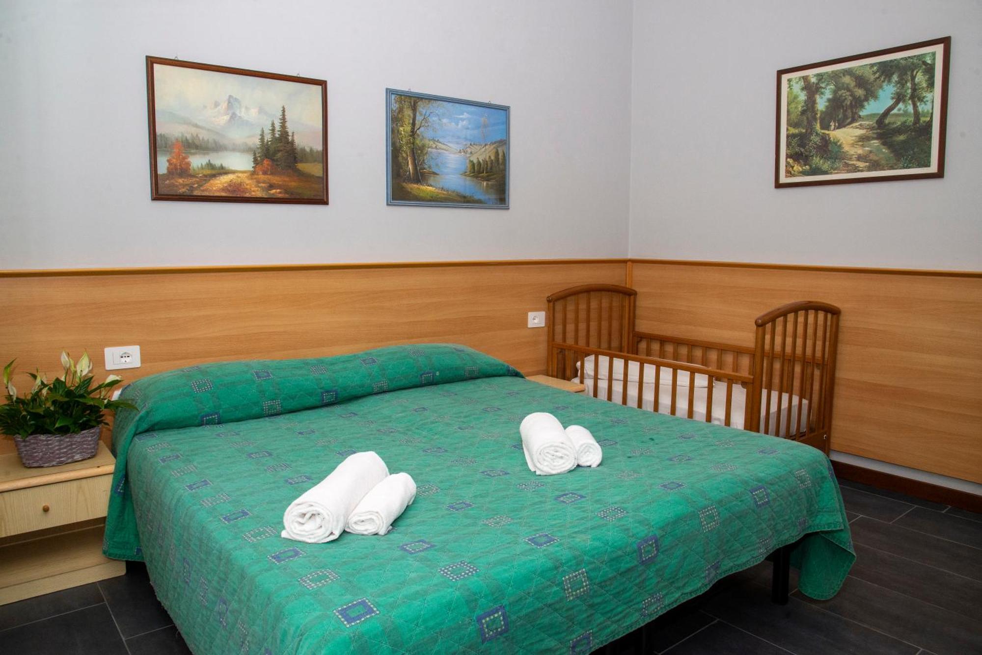 Hotel Victoria Varedo Ngoại thất bức ảnh